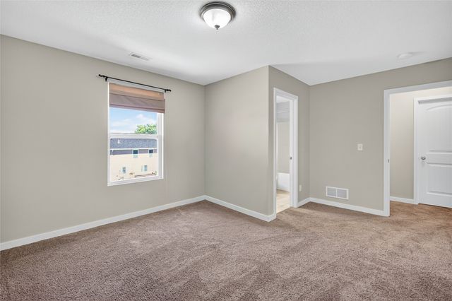 4206 NE Rio Drive, Ankeny, IA 50021