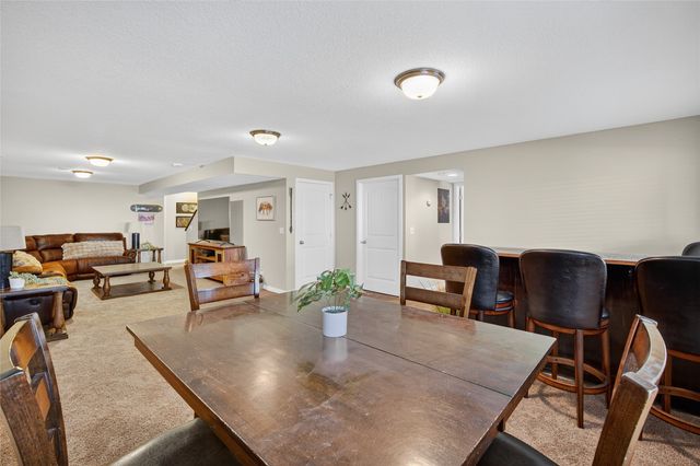 4206 NE Rio Drive, Ankeny, IA 50021