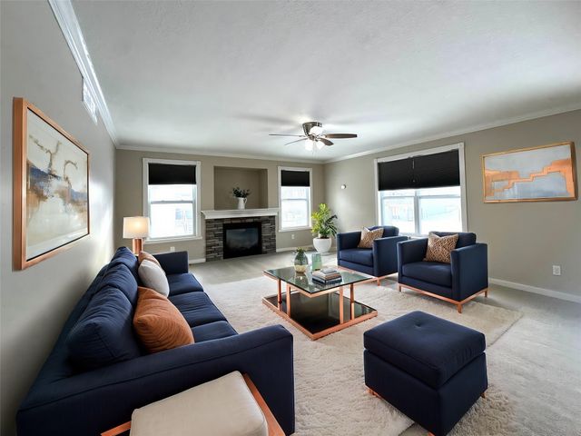 4206 NE Rio Drive, Ankeny, IA 50021