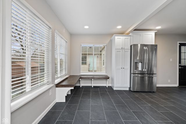 306 N 18th Avenue, Beech Grove, IN 46107