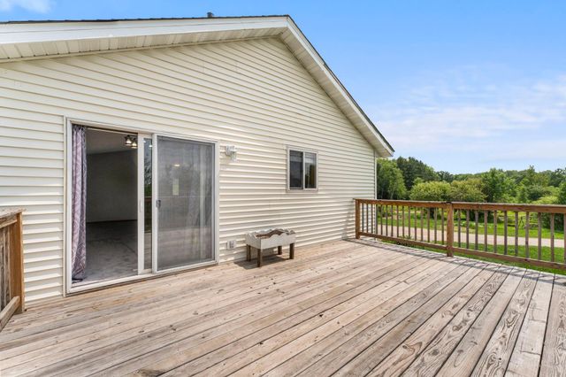 5480 Rush Point Drive, Rush City, MN 55069