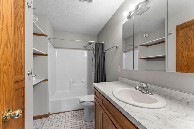 5480 Rush Point Drive, Rush City, MN 55069