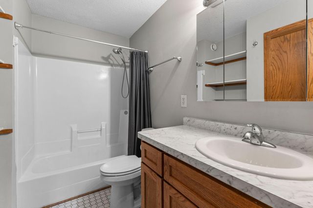 5480 Rush Point Drive, Rush City, MN 55069