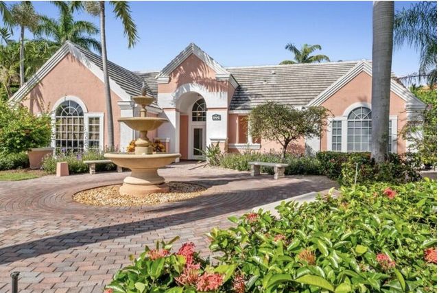 1205 Crystal Way Unit G, Delray Beach, FL 33444