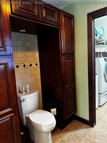 24 Peach Creek Road, Peach Creek, WV 25639