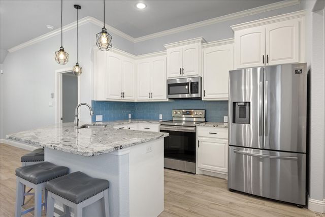 2206 Navasota Street, Granbury, TX 76048
