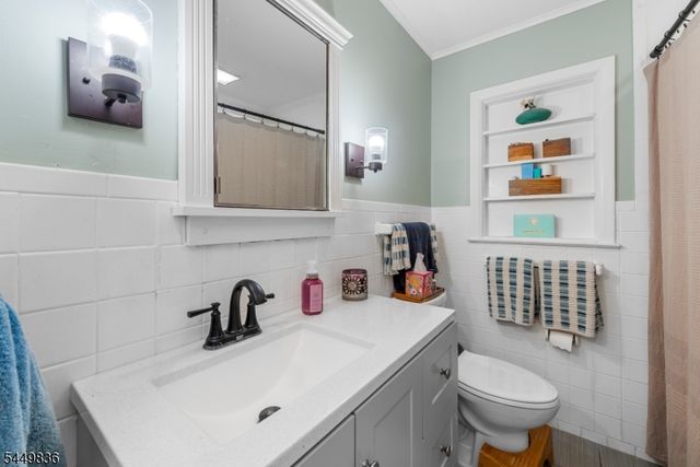 72 Weldon Rd, Jefferson Twp., NJ 07849