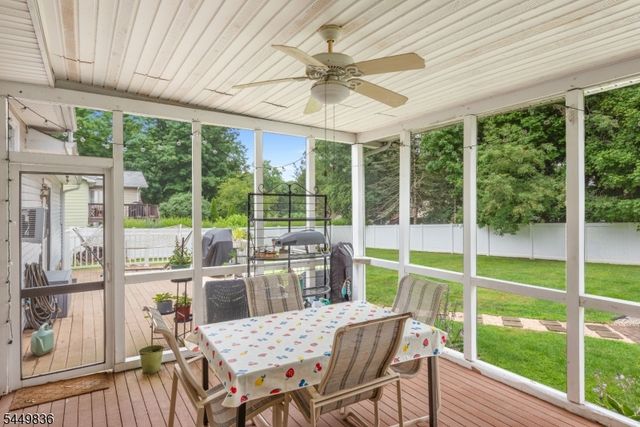 72 Weldon Rd, Jefferson Twp., NJ 07849