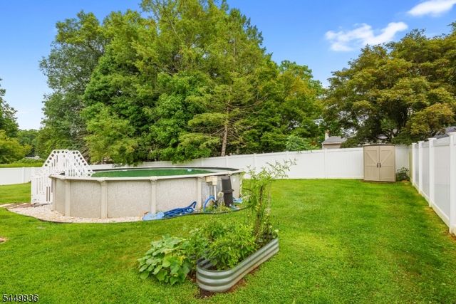 72 Weldon Rd, Jefferson Twp., NJ 07849