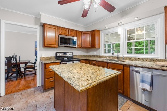 72 Weldon Rd, Jefferson Twp., NJ 07849
