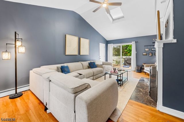 72 Weldon Rd, Jefferson Twp., NJ 07849
