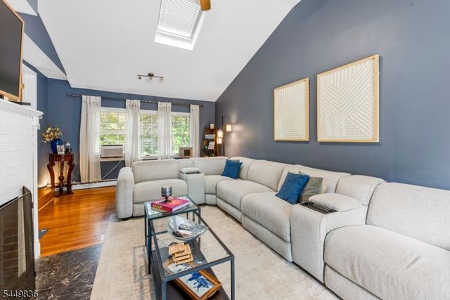 72 Weldon Rd, Jefferson Twp., NJ 07849