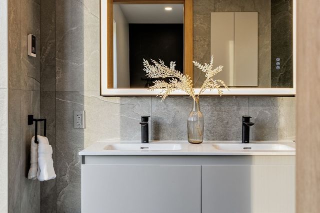 388 Washington Street 101, Quincy, MA 02169