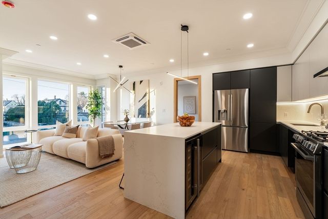 388 Washington Street 101, Quincy, MA 02169