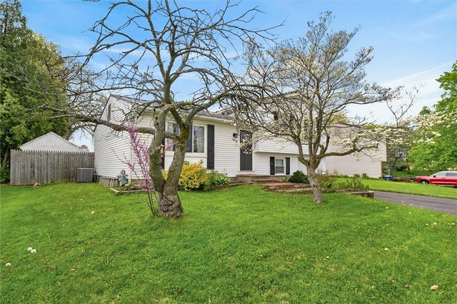 3 Barringer Drive, Hamlin, NY 14464