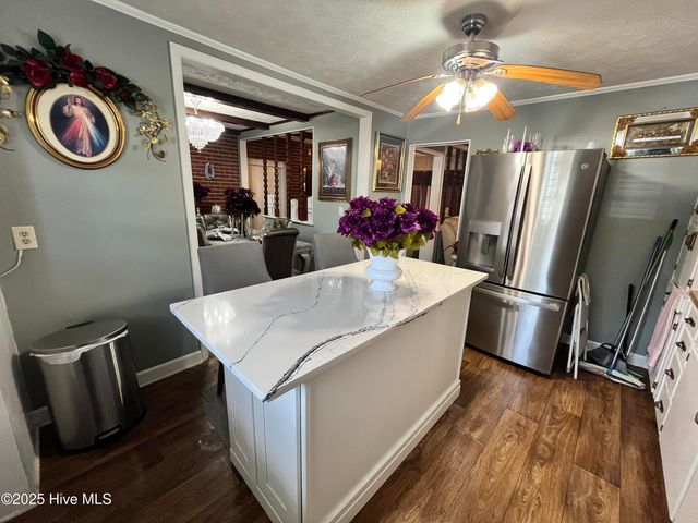 948 Slippery Log Road, Whiteville, NC 28472