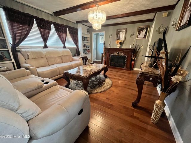 948 Slippery Log Road, Whiteville, NC 28472