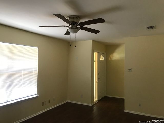 7919 Deep Forest, San Antonio, TX 78239