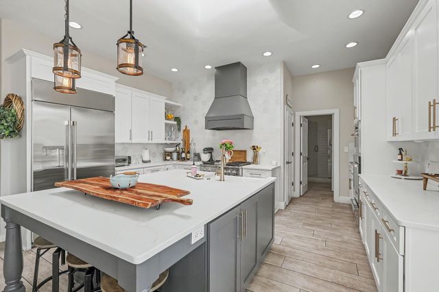9115 Camino Etereo NE, Albuquerque, NM 87122