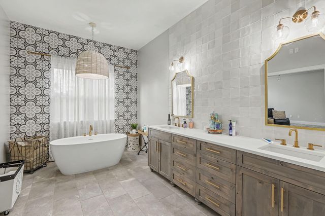 9115 Camino Etereo NE, Albuquerque, NM 87122