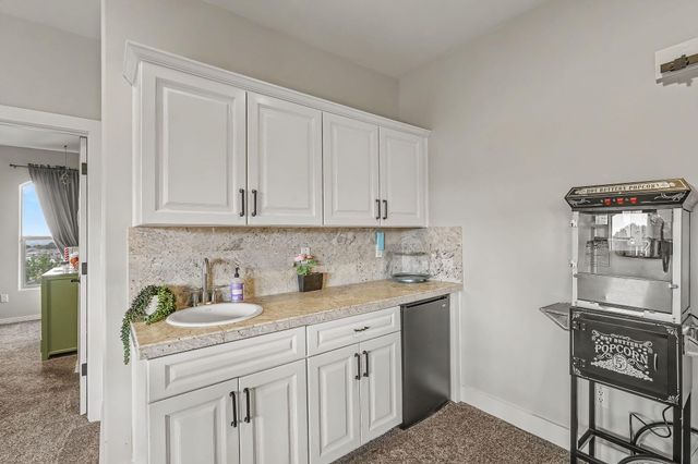 9115 Camino Etereo NE, Albuquerque, NM 87122