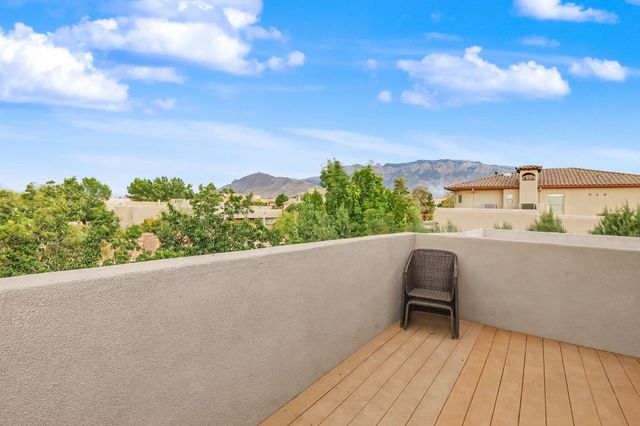 9115 Camino Etereo NE, Albuquerque, NM 87122