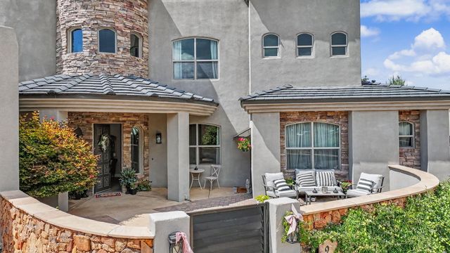 9115 Camino Etereo NE, Albuquerque, NM 87122