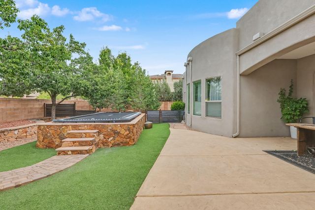 9115 Camino Etereo NE, Albuquerque, NM 87122