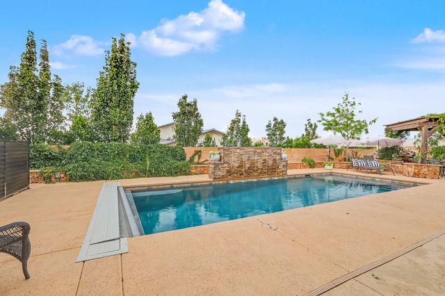 9115 Camino Etereo NE, Albuquerque, NM 87122