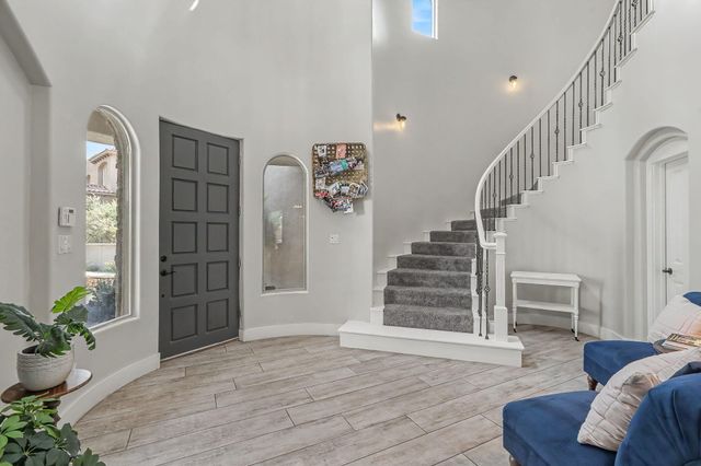 9115 Camino Etereo NE, Albuquerque, NM 87122