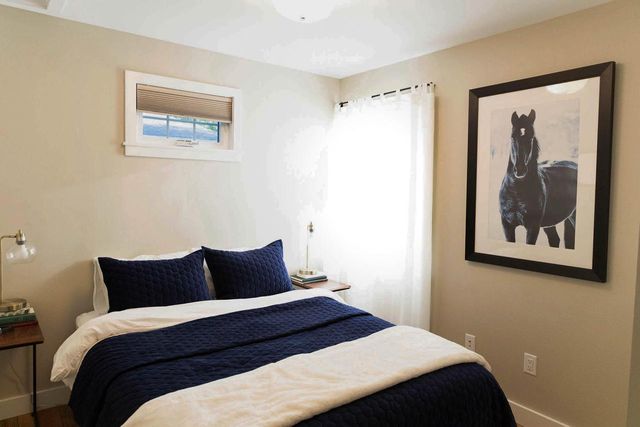 N6911 Lafayette LANE, Elkhorn, WI 53121