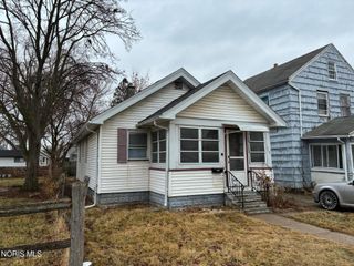 1752 Marne Avenue, Toledo, OH 43613