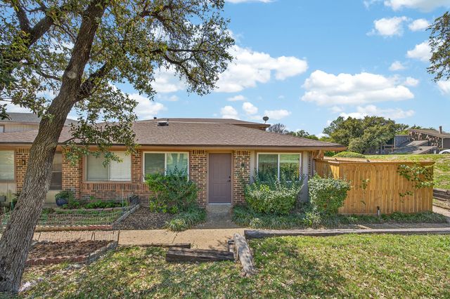 2621 Amherst Court, Irving, TX 75038