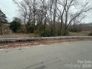 2711 Celia Avenue, Charlotte, NC 28216