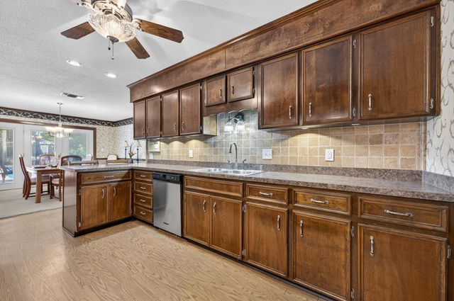 1553 Pine Street, Niceville, FL 32578