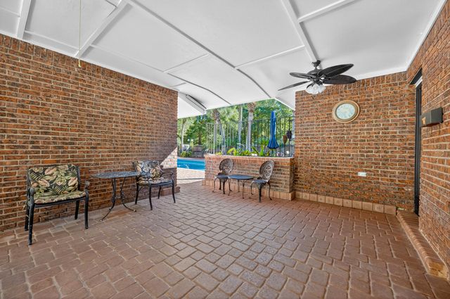 1553 Pine Street, Niceville, FL 32578