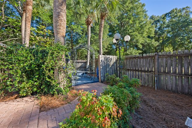 1553 Pine Street, Niceville, FL 32578