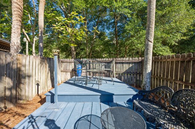 1553 Pine Street, Niceville, FL 32578