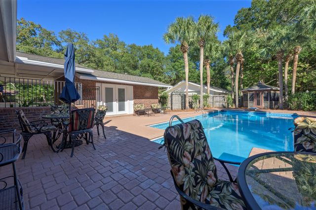 1553 Pine Street, Niceville, FL 32578