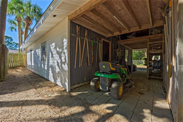 1553 Pine Street, Niceville, FL 32578