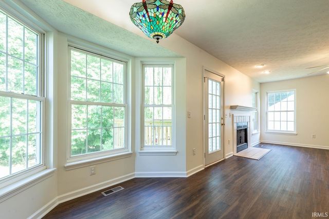 4777 N White River Drive, Bloomington, IN 47404