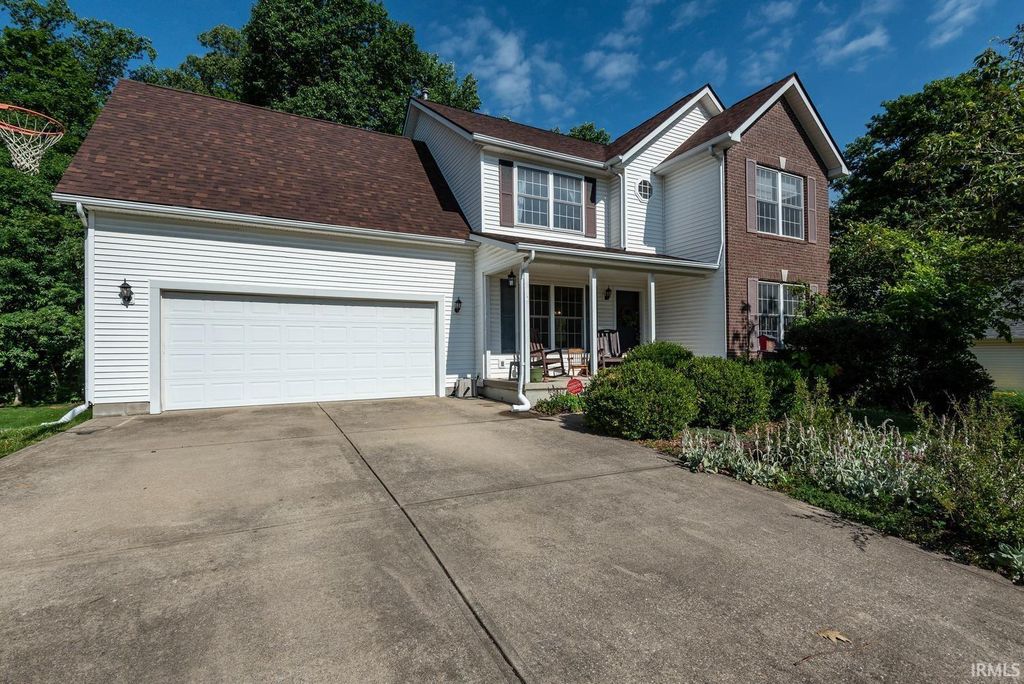 4777 N White River Drive, Bloomington, IN 47404
