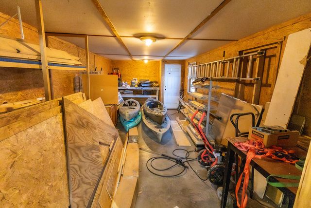 1711 N Ash Street, Nevada, MO 64772