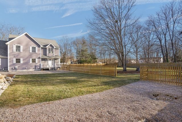 37 Holden St, Coventry, RI 02816