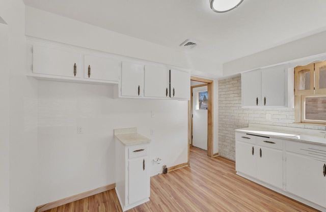 5136 N 69th STREET, Milwaukee, WI 53218