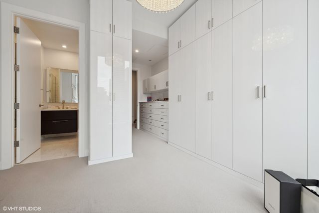 403 N Wabash Avenue 14A, Chicago, IL 60611