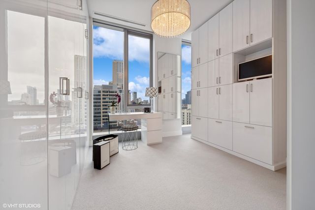 403 N Wabash Avenue 14A, Chicago, IL 60611