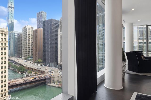 403 N Wabash Avenue 14A, Chicago, IL 60611