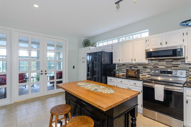 2648 SABAL SPRINGS DRIVE 6, Clearwater, FL 33761