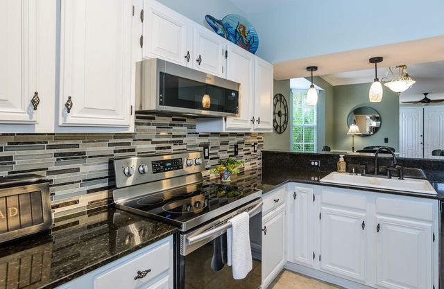 2648 SABAL SPRINGS DRIVE 6, Clearwater, FL 33761